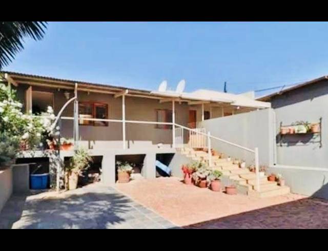 2 BEDROOM PROPERTY TO RENT IN KENSINGTON